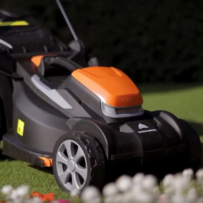 Cordless lawn mower 2x20V, 34cm, 35L