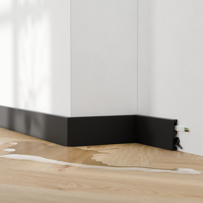 Плинтус Альфа 80 мм 2,4 м Антрацит